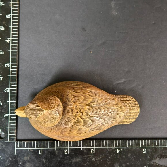 Hand-Carved-Wood-Look Resin Duck Figurine 2" Tall Bird Hunting Nature Decor - Picture 8 of 10